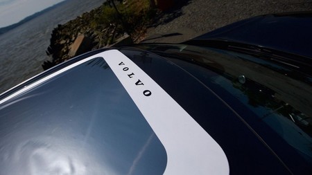 ¡Save the córneas! Ya puedes ver sin riesgo eclipses desde el techo panorámico del nuevo Volvo XC60