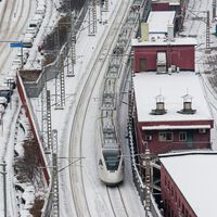 La nieve es de las pocas cosas que puede retrasar al Shinkansen en Japón. Para combatirla hay una solución tan simple como eficaz 