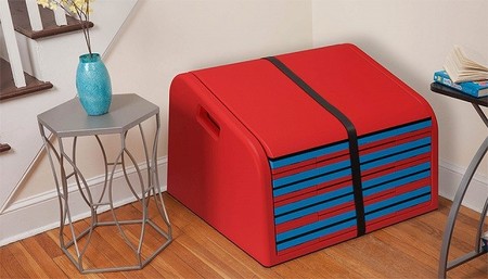 Un tobogán para bajar las escaleras de casa