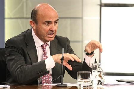 La nueva Ley de Cajas de Ahorros, a examen