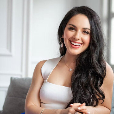 Cómo contestar a los “deberías” y los consejos que no has pedido según la psicóloga Shadé Zahrai