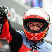 QJMotor quiere que Gresini despida a Manu González. El motivo: una bandera japonesa que ofende a China