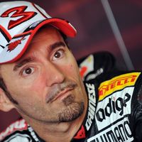 Max Biaggi ingresado en estado grave con múltiples fracturas 