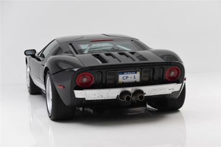 196082 Rear 3 4 Web