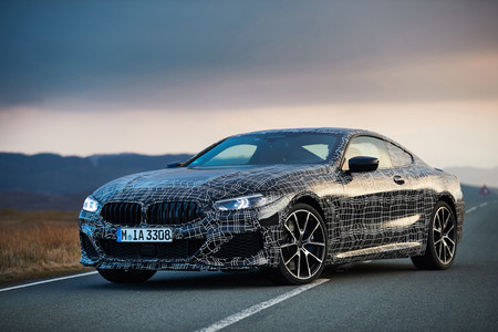 Confirmado el BMW M850i xDrive: V8 de 530 CV y 750 Nm, tracción total, eje trasero direccional...