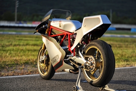 Ducati Hypertt Underware Project 02