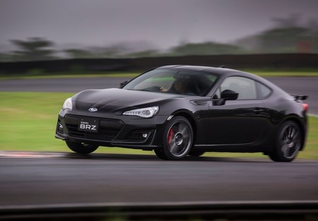 Subaru Brz 2017 1600 06