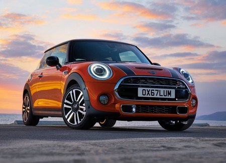 Mini Cooper S 2019 1280 01