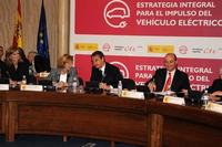 Nuevo espaldarazo del Gobierno al coche eléctrico