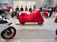 Presentación en sociedad de la Ducati Monster 1200