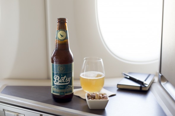 Esta cerveza está específicamente diseñada para consumirse en un avión 