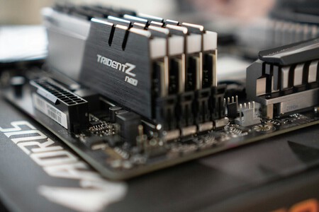 DDR4
