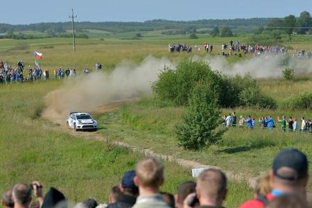 Rally de Polonia 2014: Sébastien Ogier sentencia, la lucha es por el podio