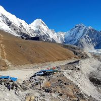 La primera carretera al Everest estará lista en dos años, pero dicen que será sólo para coches eléctricos