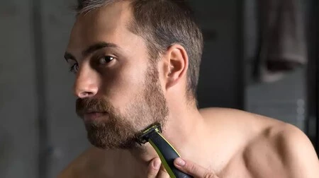 La recortadora de barba más vendida de Amazon alcanza su precio mínimo hoy: llévate la Philips OneBlade por menos de 30 euros
