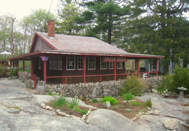Paper House Pigeon Cove Ma Img 7015