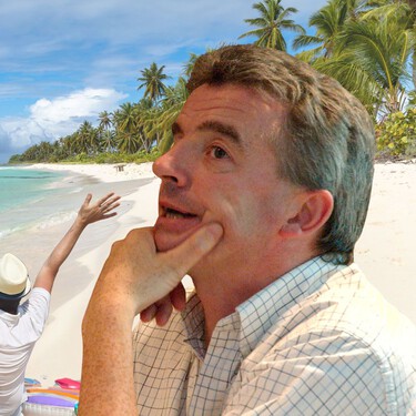 Mientras la gente retrasa sus vacaciones por los precios de aerolíneas y hoteles, Ryanair bate récord de beneficios
