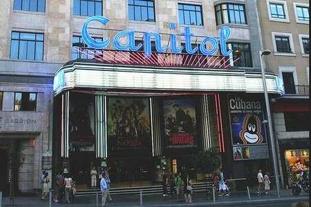 El cine también sufrirá el 'tijeretazo' de Zapatero