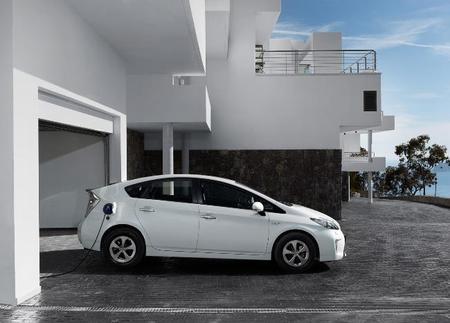 toyota prius plug-in hybrid