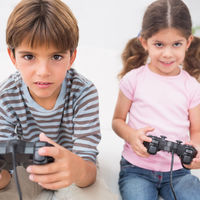 Los niños españoles han jugado este verano un 45 por ciento más a videojuegos y prefieren los contenidos violentos