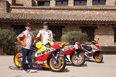 ¿Qué diferencia hay entre una MotoGP, una CBR1000RR y un scooter? Márquez y Pedrosa te lo cuentan