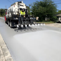 Pintar las calles de blanco para mitigar el calor suena a una gran idea. Los Ángeles está descubriendo la realidad de esta medida 
