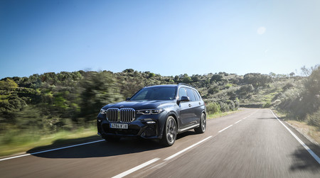 Probamos el BMW X7: un SUV de 7 plazas en el que mandan la habitabilidad, el lujo y el confort