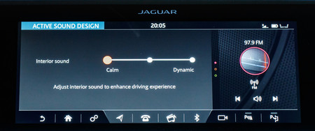 Jaguar I-PACE indicador sonido