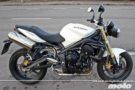 Triumph Street Triple