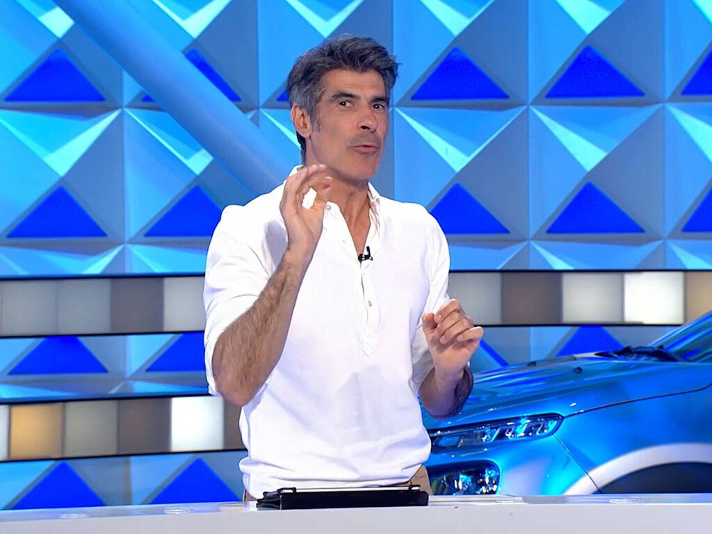 Jorge Fernández suelta la bomba y destapa con cuántas concursantes de 'La ruleta de la suerte' ha intercambiado fluidos: