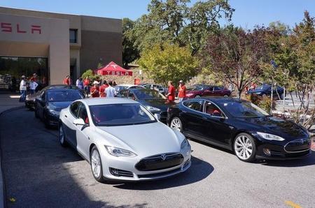Tesla Motors vende más de 6,400 autos en el primer trimestre de 2014 
