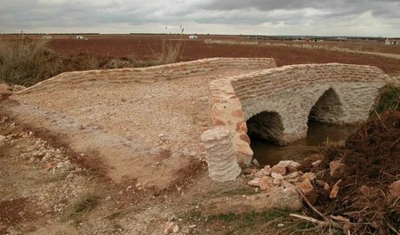 Puente Romano De San Carlos Del Valle