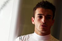 El estado de Jules Bianchi es el que es, y ahora lo que toca es esperar