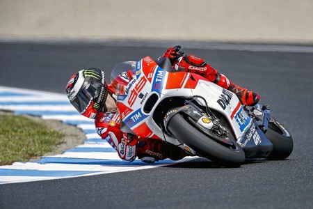 Jorge Lorenzo: "Es muy pronto para ceder mi primera victoria por órdenes de equipo"