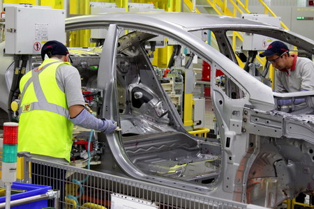 México cambia de opinión (por tercera vez): la producción de autos sí se reanudará el lunes 18 de mayo