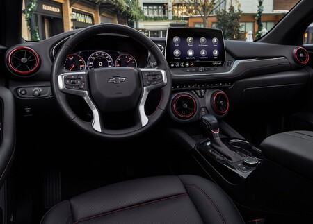 Chevrolet Blazer 2023 1600 07