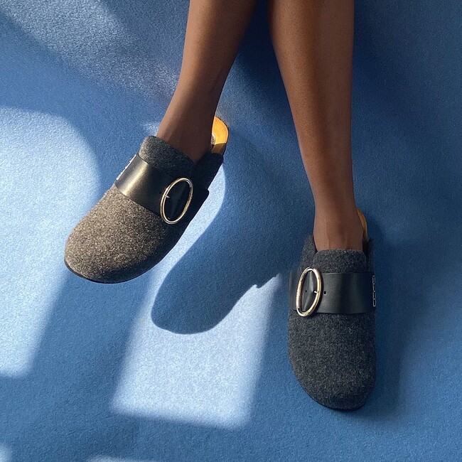 jw anderson clogs