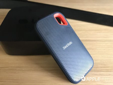 サンディスク エクストリーム ポータブル SSD 4