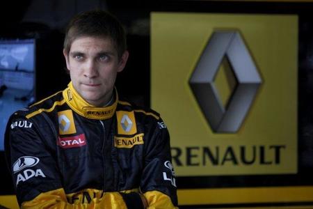 Vitaly Petrov seguirá al menos otros tres años en la Fórmula 1