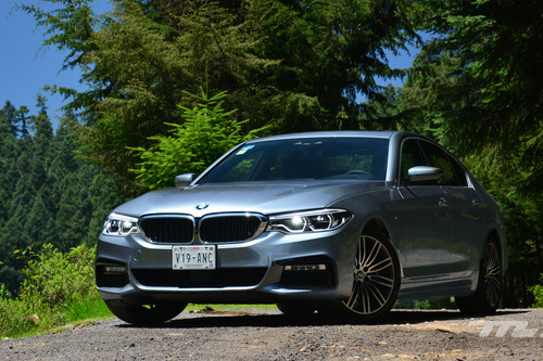BMW 540i, a prueba: el sedán que se controla casi por telepatía