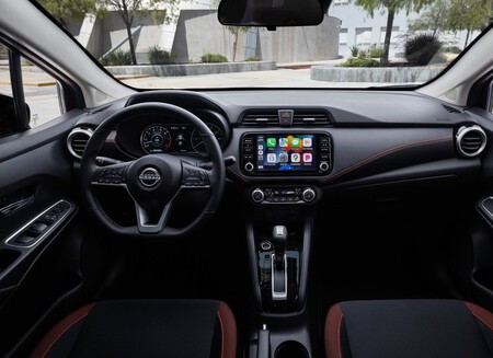 Nissan Versa 2023 1600 0e
