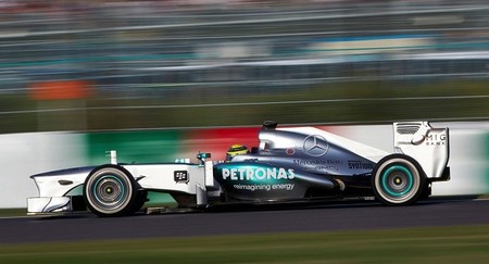 Ross Brawn no cree que los pilotos vayan a preocuparse del consumo de gasolina
