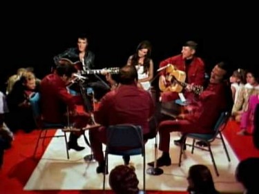 Diez canciones que no pueden faltar en tu tocadiscos si quieres una Navidad con estilo