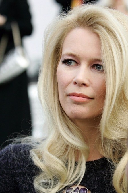 A Claudia Schiffer no la compras ni con un millón de libras