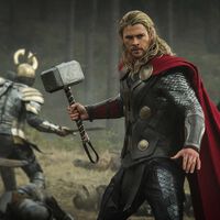 Físico calcula a densidade real do Mjolnir de Thor e descobre que o martelo da Marvel destruiria o planeta Terra ao cair no chão 