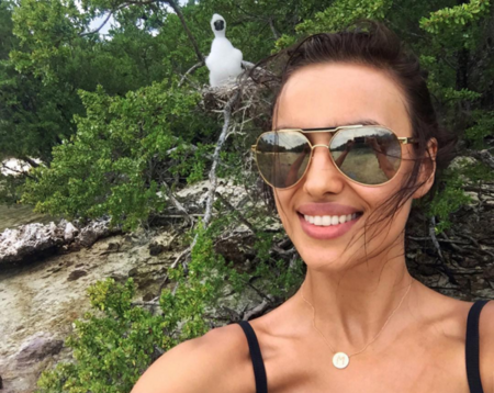 Irina Shayk y Paula Echevarría de vacaciones: envidia de la buena