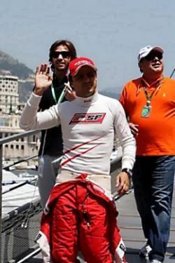 gp-de-monaco-felipe-massa-saludando-tras-carrera.jpg