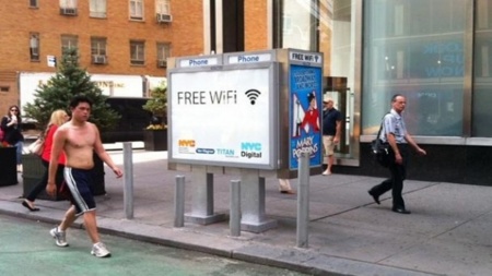 Nueva York sustituirá las cabinas telefónicas públicas por puntos de acceso WiFi gratuitos