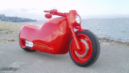 Big Red Lady, un carenado para ocultarlo todo, todo y todo