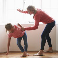 Emilio Calatayud, juez de menores, vuelve a defender el autoritarismo como método educativo (y a la gente le parece bien)